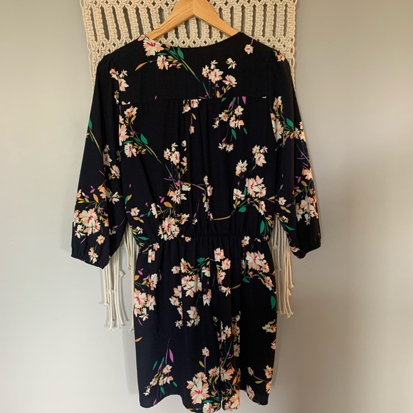Gilli 3/4 Sleeve Wrap V-Neck Navy Floral Playsuit - Picture 6 of 12
